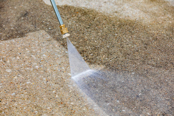Best Gutter Cleaning  in Cloverly, MD